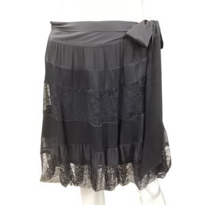 Diane Von Furstenberg Skirt Women’s SZ 8 100% Silk And Lace Attached Belt Black